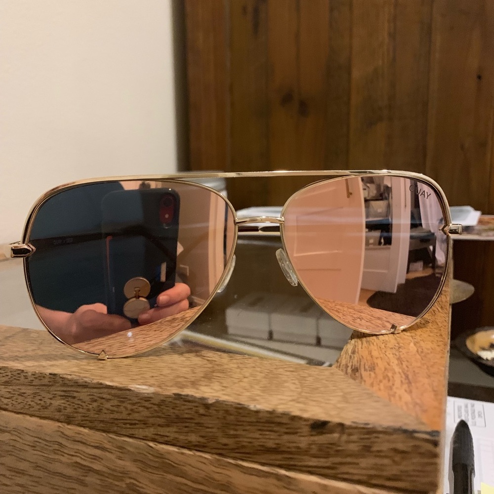 Quay x Desi High Key Gold